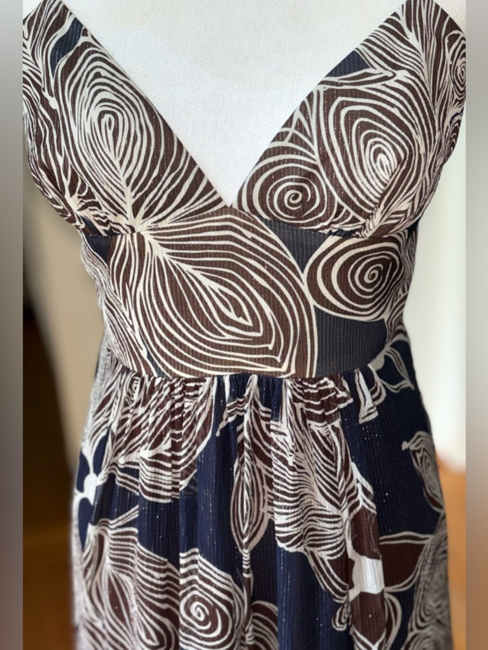 Trina Turk Silk Empire Waist Dress Brown Cream Floral Strappy Sz 8 - Picture 3 of 8